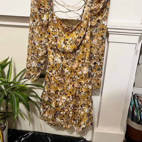 Long Sleeve Cowl Neck Open Lace-up Back Mini Dress - Picture 3 of 10